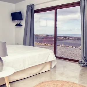 Casa De La Nobleza , Tinajo España